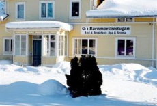 Отель Gamla Barnmorskestugan в городе Ервсё, Швеция