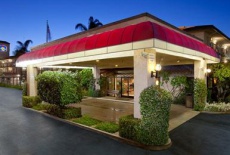 Отель Best Western Executive Inn Rowland Heights в городе Хасиенда Хайтс, США