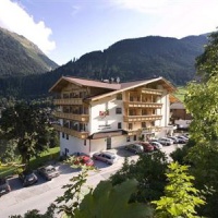Отель Hotel Persal в городе Финкенберг, Австрия