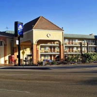 Отель Americas Best Value Inn & Suites-El Monte Los Angeles в городе Эль Монте, США