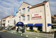 Отель Hotel Arpege Arpajon в городе Арпажон, Франция