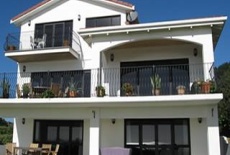 Отель Bellovista Luxury Beachfront Apartments Ahipara в городе Аипара, Новая Зеландия