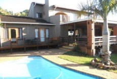 Отель Sandpiper Cottages в городе Скоттбург, Южная Африка
