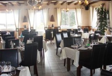Отель Hotel Restaurant Centrotel в городе Montmarault, Франция