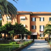 Отель Hotel Bellonda в городе Форте-дей-Марми, Италия