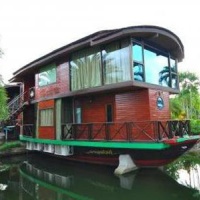 Отель Kaengkrachan Boathouse Paradise Resort в городе Каенг Крачан, Таиланд
