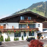 Отель Landhaus Gitti в городе Целль-ам-Зе, Австрия