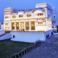 Отель Surajgarh Fort в городе Сураджгарх, Индия