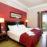 Отель Suite Hotel Praia Verde в городе Каштру-Марин, Португалия