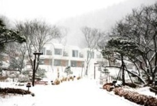 Отель Healience Seon Maeul Healing Resort в городе Хончхон, Южная Корея