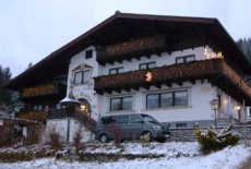 Отель Haus Verena Hotel Sankt Martin am Tennengebirge в городе Санкт-Мартин-ам-Тенненгебирге, Австрия
