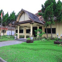 Отель Graha Ayu Hotel в городе Матарам, Индонезия