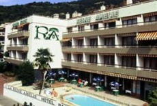 Отель Grand Hotel De La Reine Amelie-les-Bains-Palalda в городе Амели-Ле-Бэн-Палальда, Франция