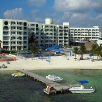 Отель Aquamarina Beach Hotel в городе Канкун, Мексика