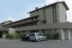Отель Albergo dei Laghi в городе Турате, Италия