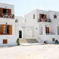 Отель Roussos Beach Hotel Kamari в городе Камари, Греция