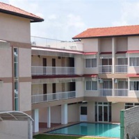 Отель LakeNest Bolgoda Resort в городе Моратува, Шри-Ланка
