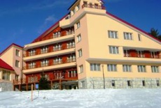 Отель Hotel Treshtenik в городе Yakoruda, Болгария