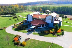Отель Forest Hills Biohotel & Golf в городе Зирц, Венгрия