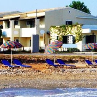 Отель Beach Front Salvanos в городе Ахарави, Греция
