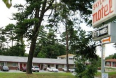 Отель Skyland Motel в городе Корнелия, США