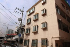Отель SH Guesthouse в городе Йонъин, Южная Корея