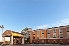 Отель Holiday Inn Express Suites Wolfforth в городе Вулффорт, США