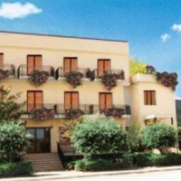 Отель Hotel Di Rocco в городе Лорето-Апрутино, Италия