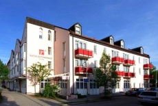 Отель Rater Park Hotel Kirchheim bei Munchen в городе Heimstetten, Германия