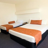 Отель Islander Resort Hotel Gold Coast в городе Голд-Кост, Австралия