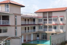 Отель LakeNest Bolgoda Resort в городе Моратува, Шри-Ланка