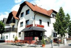 Отель Hotel & Restaurant Ambiente Karben в городе Карбен, Германия