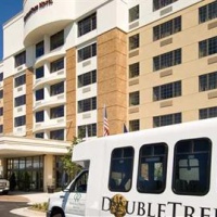 Отель Doubletree Hotel Dulles Airport-Sterling в городе Стерлинг, США