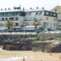 Отель Astuy в городе Сантандер, Испания
