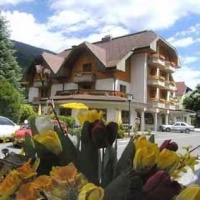 Отель Familienhotel Burgstallerhof в городе Фельд-ам-Зее, Австрия