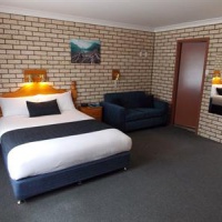 Отель Cowra Crest Motel в городе Коура, Австралия