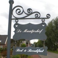 Отель De Maatjeshof Bed & Breakfast в городе Дордрехт, Нидерланды