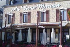 Отель Logis Au Vieux Morvan в городе Шато-Шинон, Франция