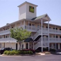 Отель Sun Suites of Suwanee в городе Савани, США