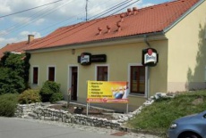 Отель Penzion Bowling Bar в городе Павлов, Чехия