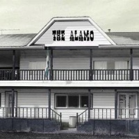Отель Alamo Motel в городе Квеснел, Канада
