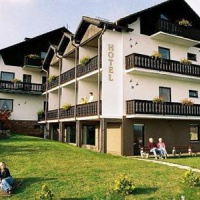 Отель Hotel & Ferienwohnungen Seeschlosschen в городе Вальдек, Германия