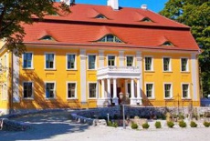 Отель Palac Wiechlice в городе Пшецлав, Польша