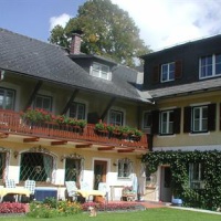 Отель Hotel Garni Stabauer в городе Мондзее, Австрия