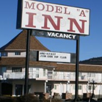 Отель Model A Inn в городе Крэнбрук, Канада