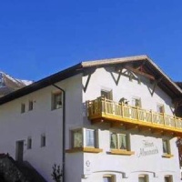 Отель Apartment Almrausch в городе Фендельс, Австрия