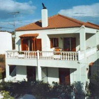 Отель Poseidon Studios в городе Неа Тиринта, Греция