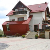 Отель Pensiunea Carol в городе Oglinzi, Румыния