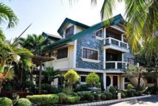 Отель Leticia's Garden Resort and Events Place в городе Калумпит, Филиппины