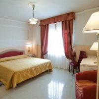 Отель Granduca Hotel Livorno в городе Ливорно, Италия